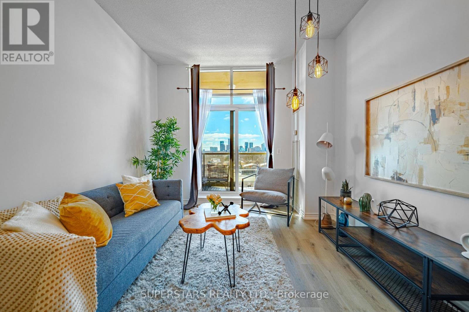 Apartment – 713 - 18 KENASTON GARDENS, Toronto – photo 1