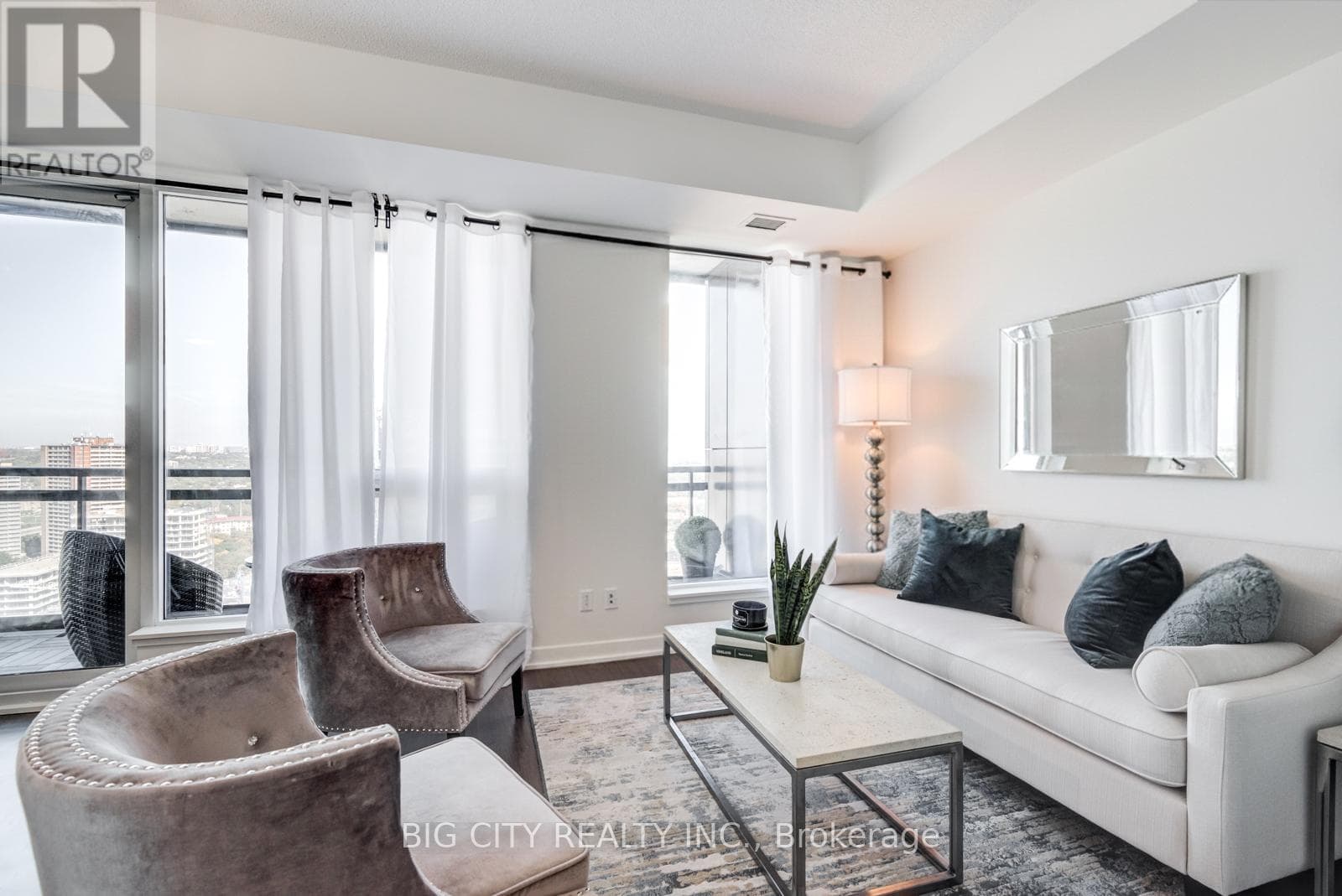 Apartment – 2312 - 225 SACKVILLE STREET, Toronto – photo 1