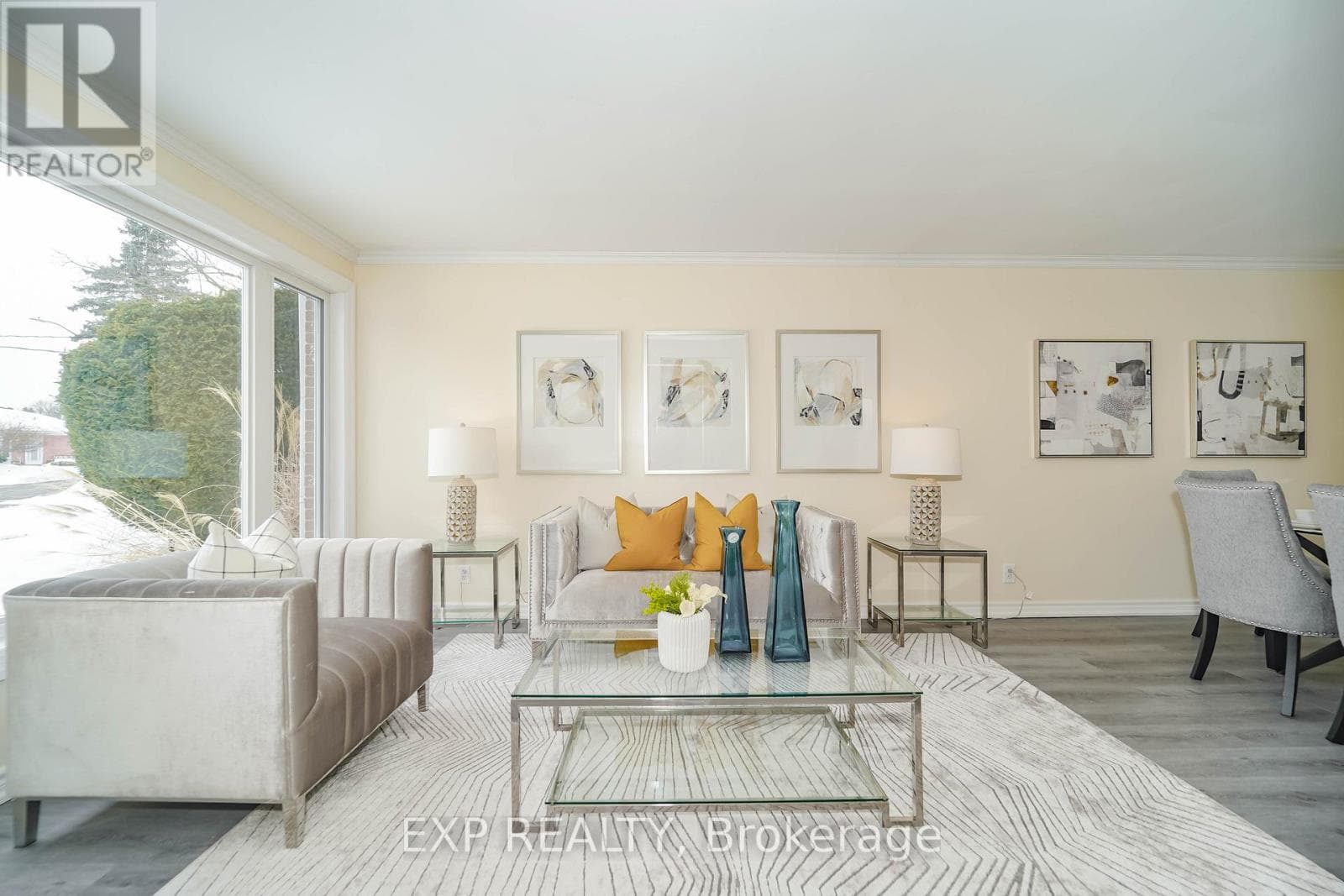 House – 22 JONES COURT, Aurora – photo 1