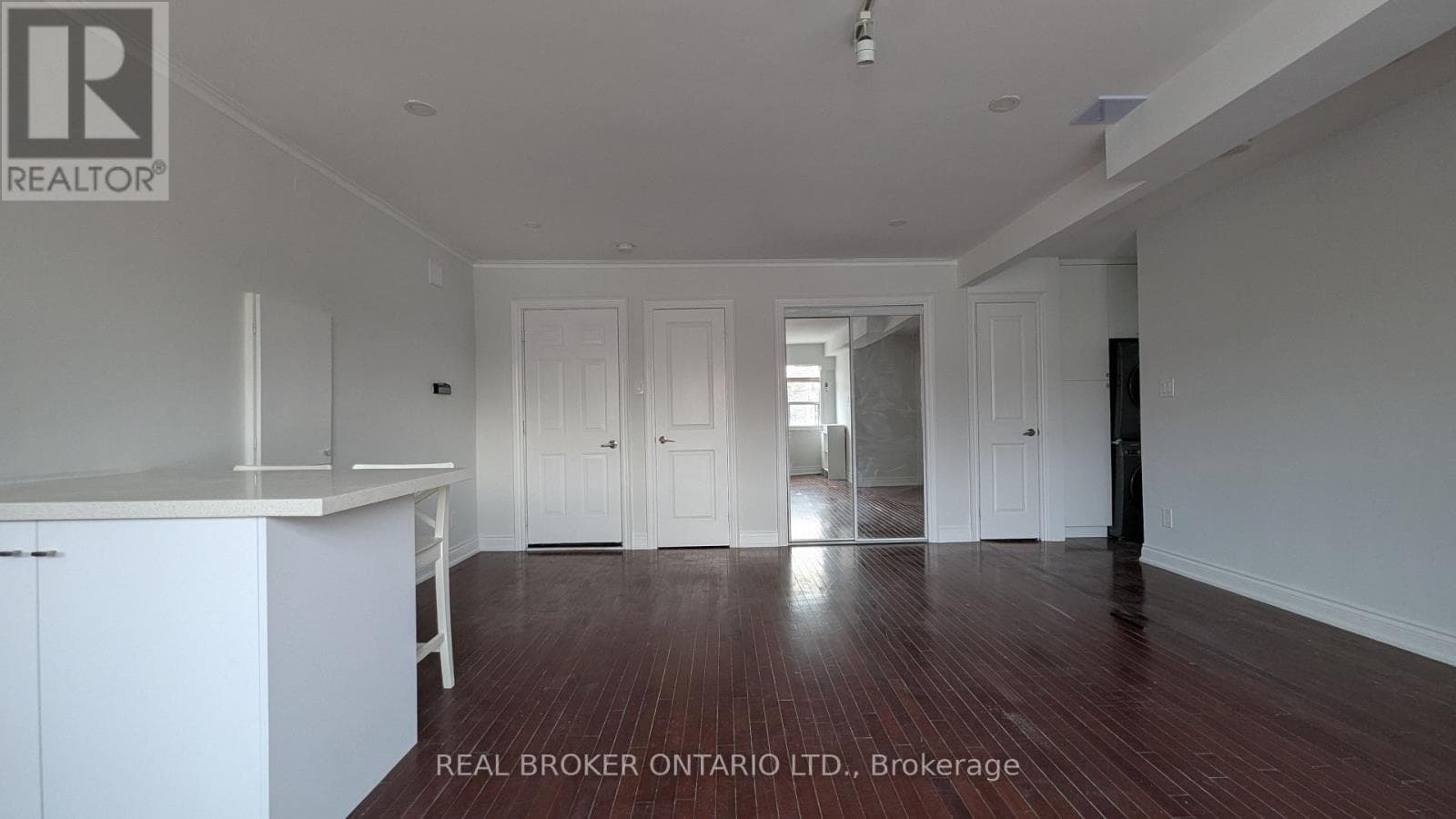 Other – 2 - 2209 GERRARD STREET E, Toronto – photo 1