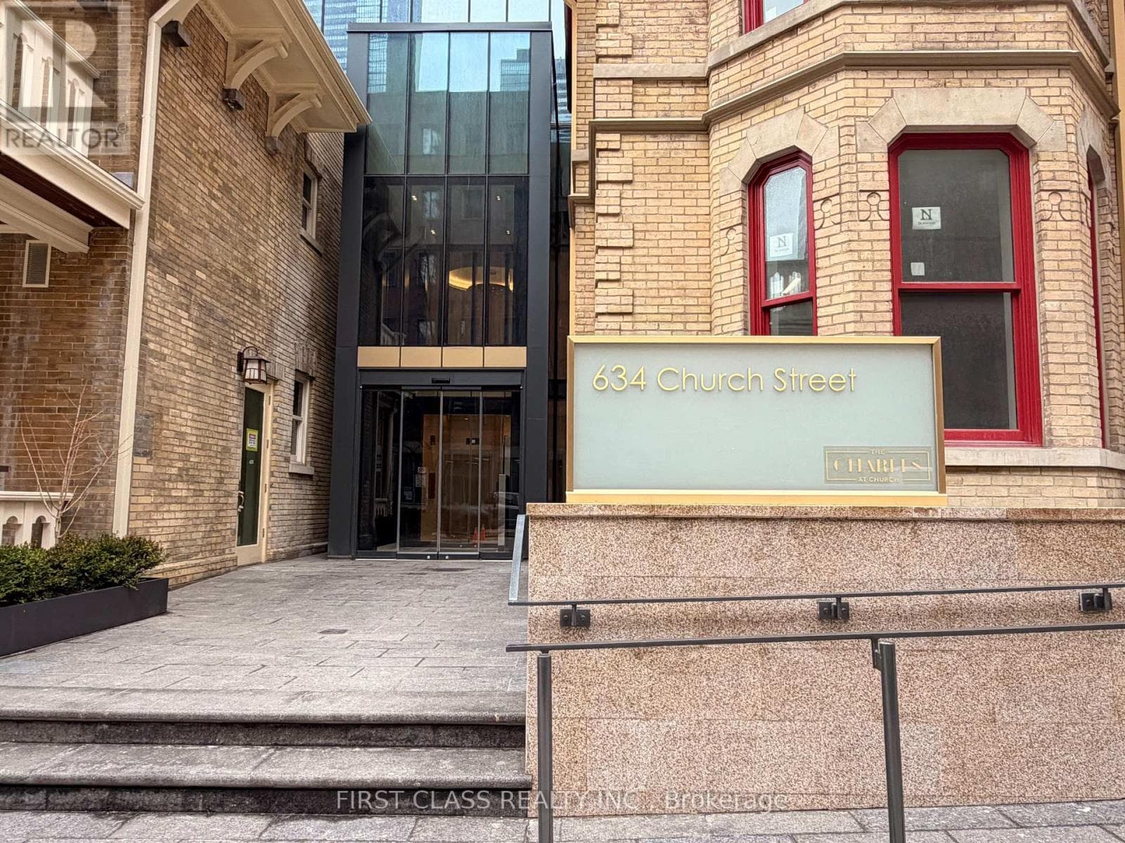 Apartment – 3806 - 634 CHURCH STREET, Toronto – photo 1