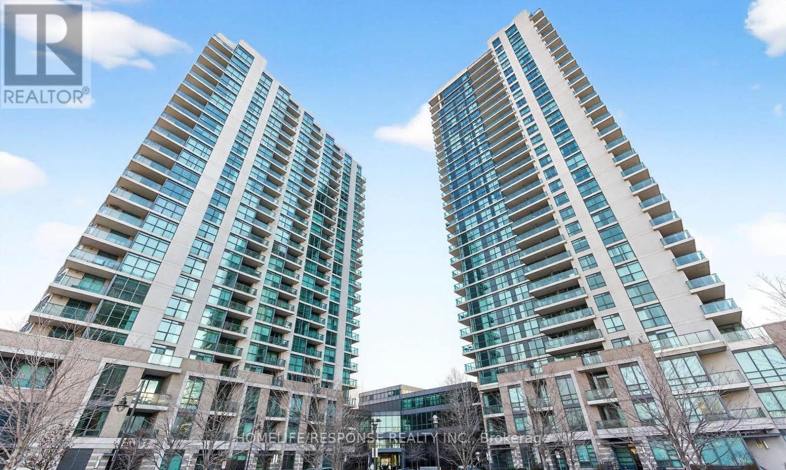 Apartment – 2402 - 215 SHERWAY GARDENS ROAD, Toronto – photo 1