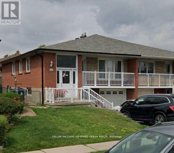 House – 30 PICARO DRIVE, Toronto – photo 1