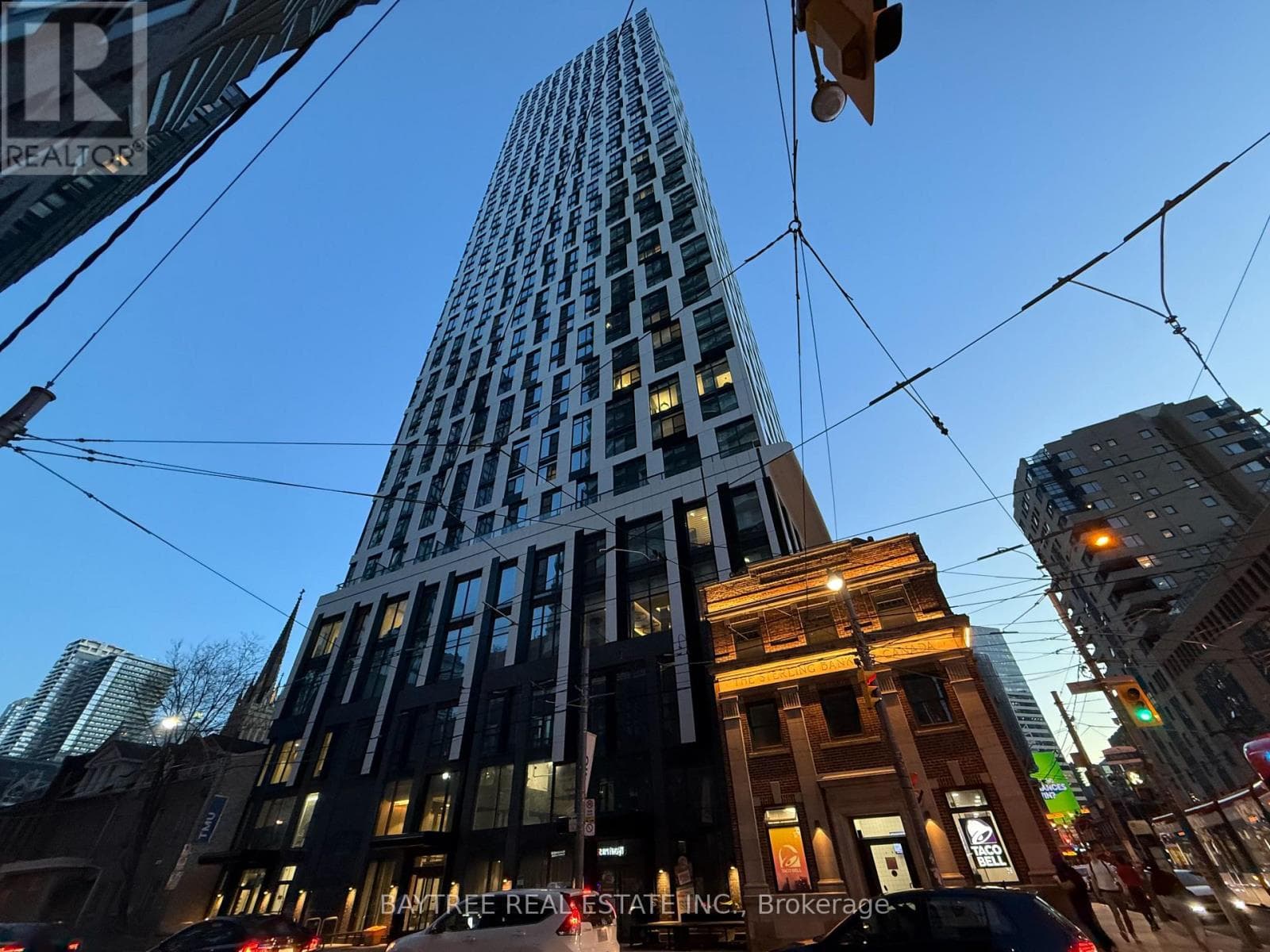 Apartment – Address not available, – photo 1