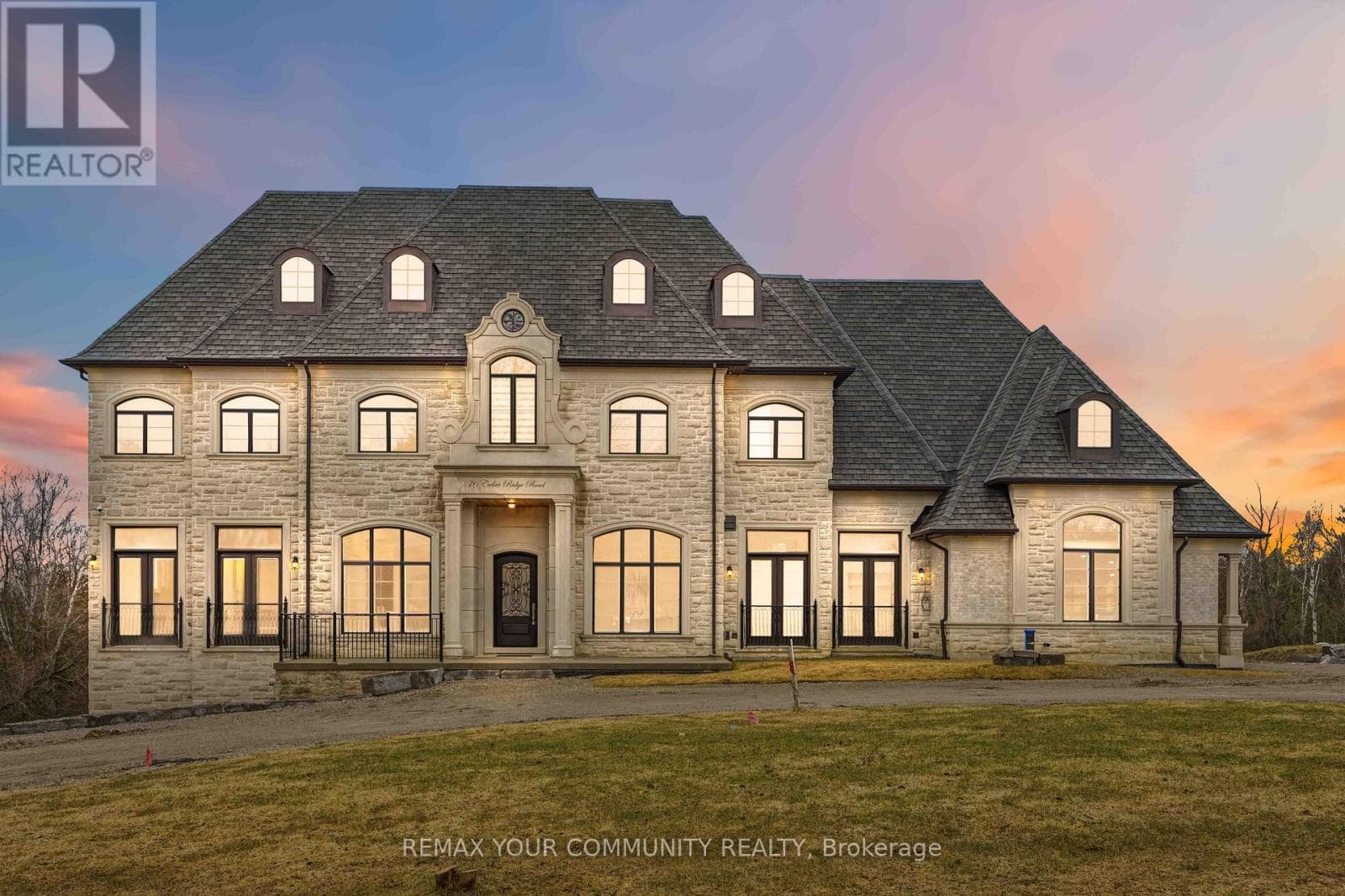 House – 76 CEDAR RIDGE ROAD, Whitchurch-Stouffville – photo 1