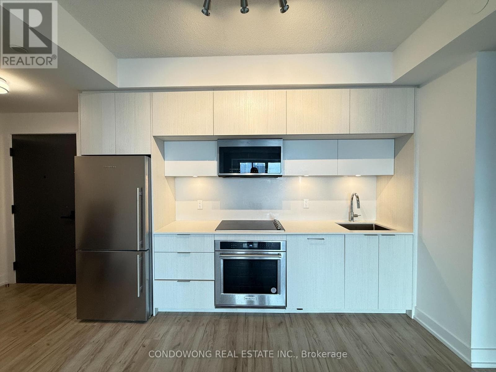 Apartment – 1729 - 25 ADRA GRADO WAY, Toronto – photo 1