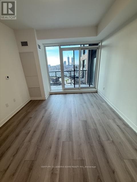 Apartment – 401 - 1185 DUPONT STREET, Toronto – photo 1