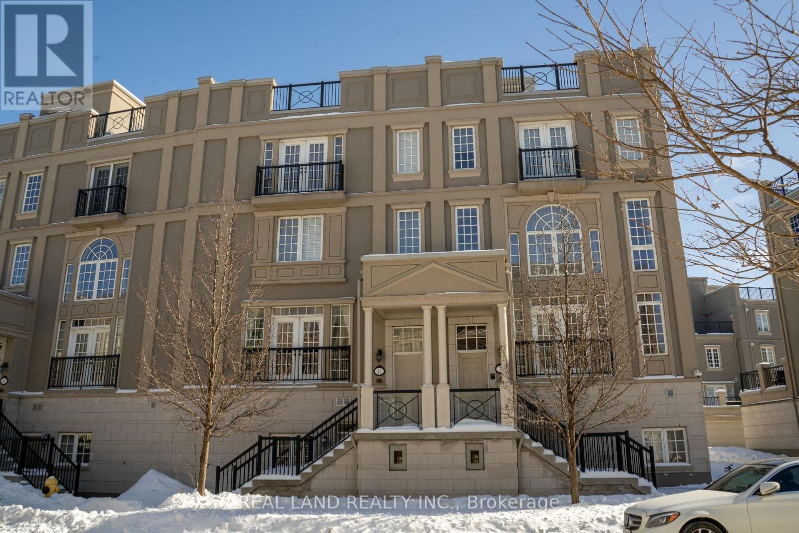 Row / Townhouse – 41 LORD DURHAM ROAD, Markham – photo 1