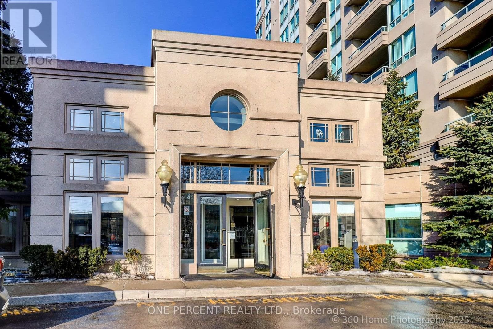 Apartment – 803 - 8 COVINGTON ROAD, Toronto – photo 1