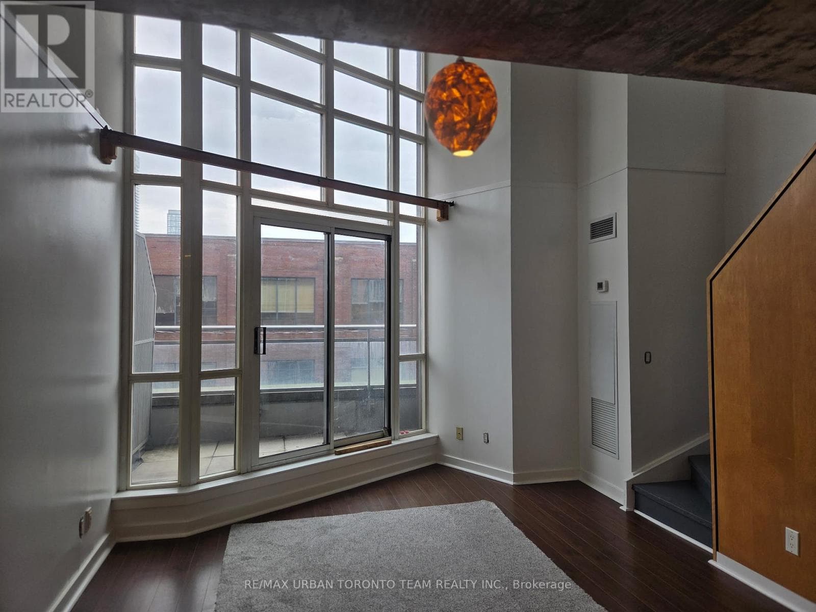 Apartment – 209 - 255 RICHMOND STREET E, Toronto – photo 1