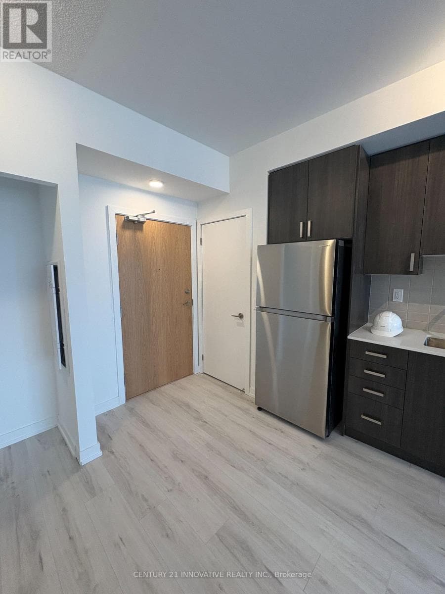 Apartment – 2401 - 1435 CELEBRATION DRIVE, Pickering – photo 1