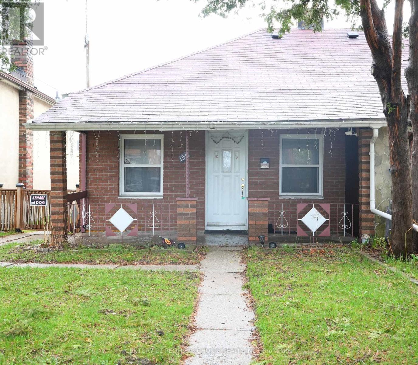 House – 150 SPEARS STREET, TORONTO STREET, Toronto – photo 1