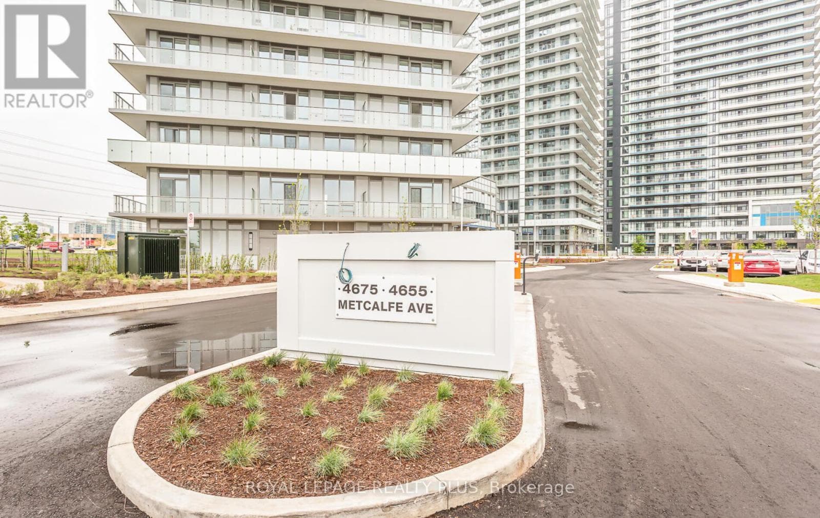 Apartment – 806 - 4675 METCALFE AVENUE, Mississauga – photo 1