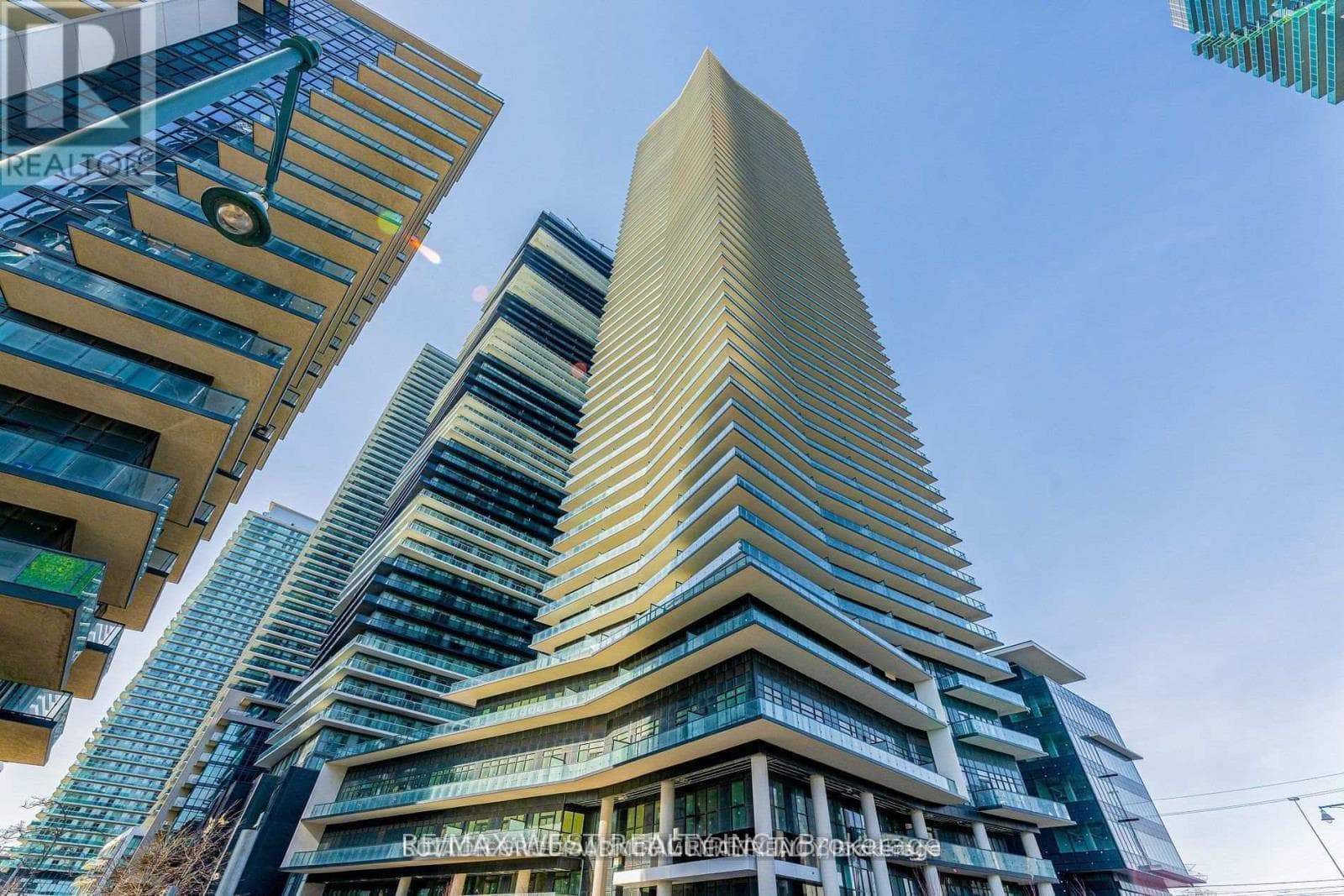 Apartment – 4009 - 38 ANNIE CRAIG DRIVE, Toronto – photo 1