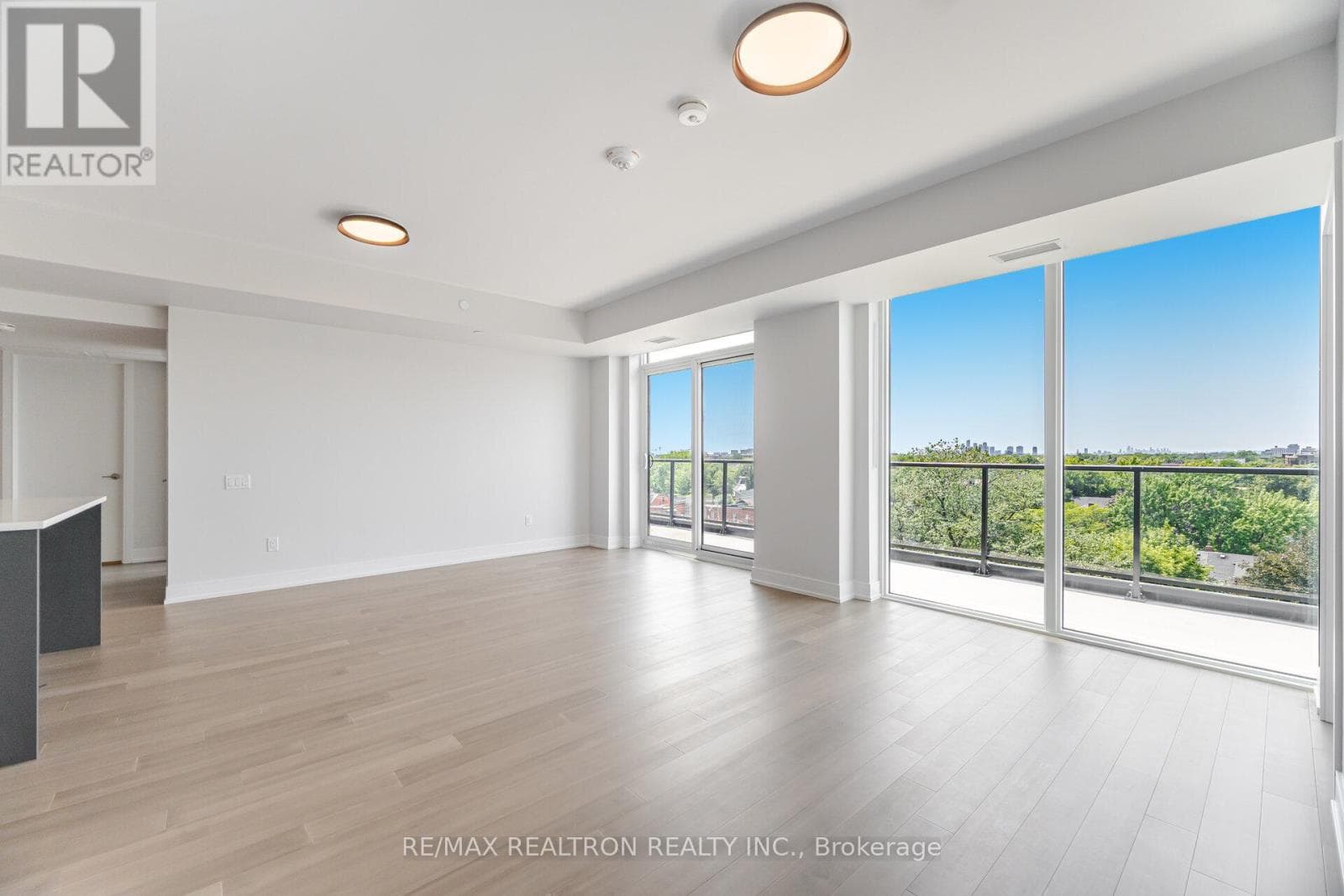 Apartment – 602 - 664 SPADINA AVENUE, Toronto – photo 1