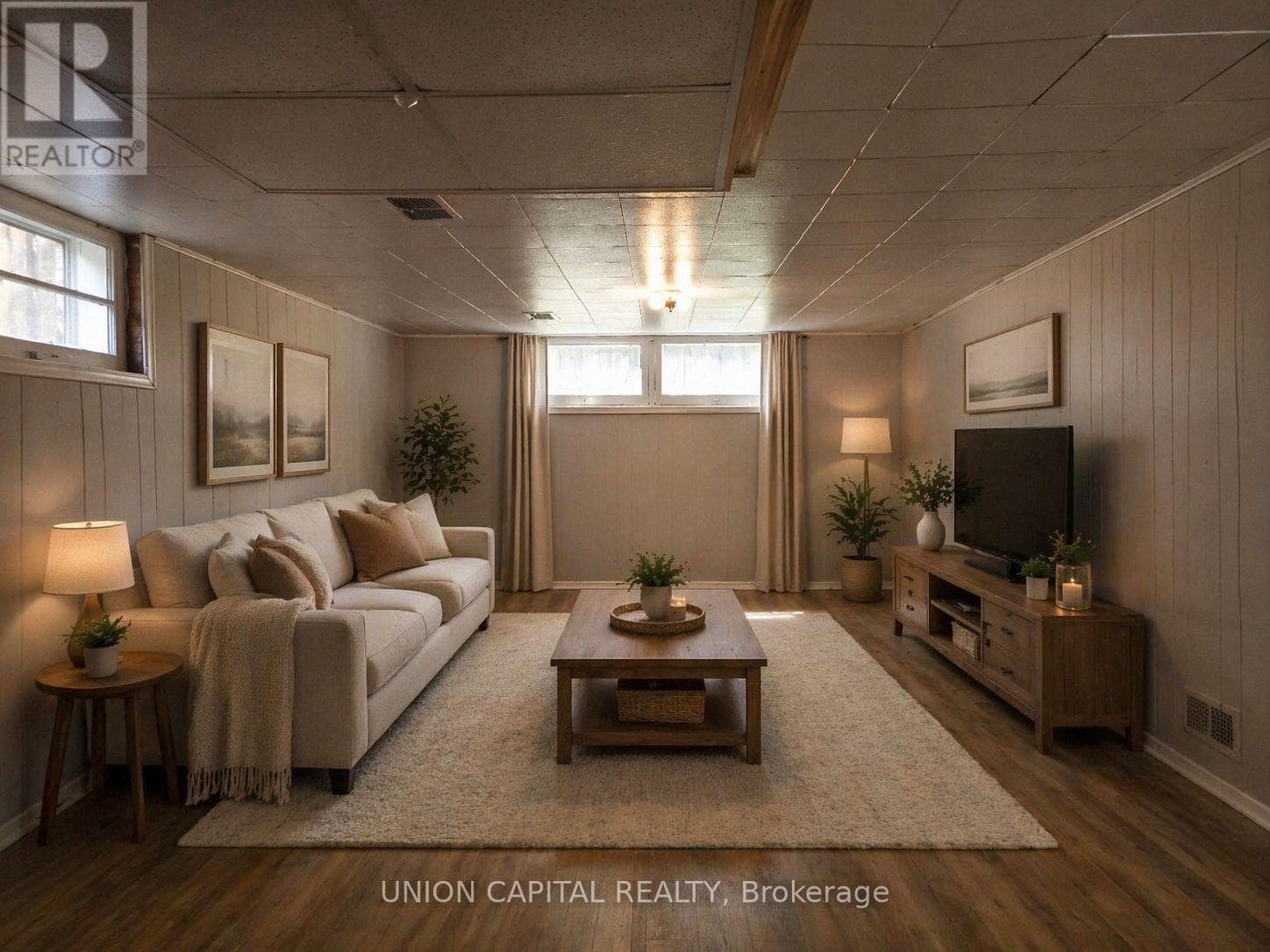 House – 6 GALEWOOD DRIVE, Toronto – photo 1