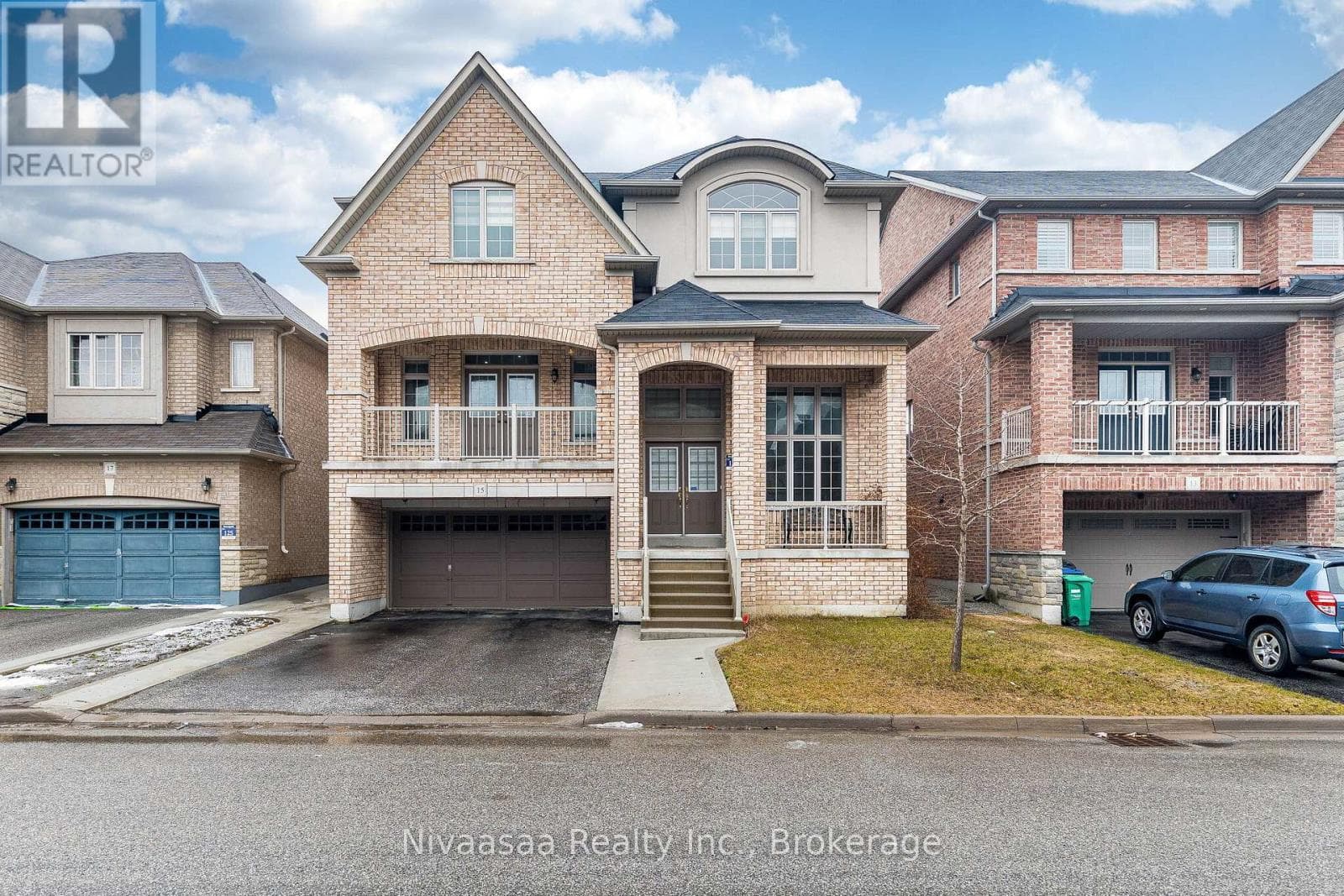 House – 15 PICASSO DRIVE, Brampton