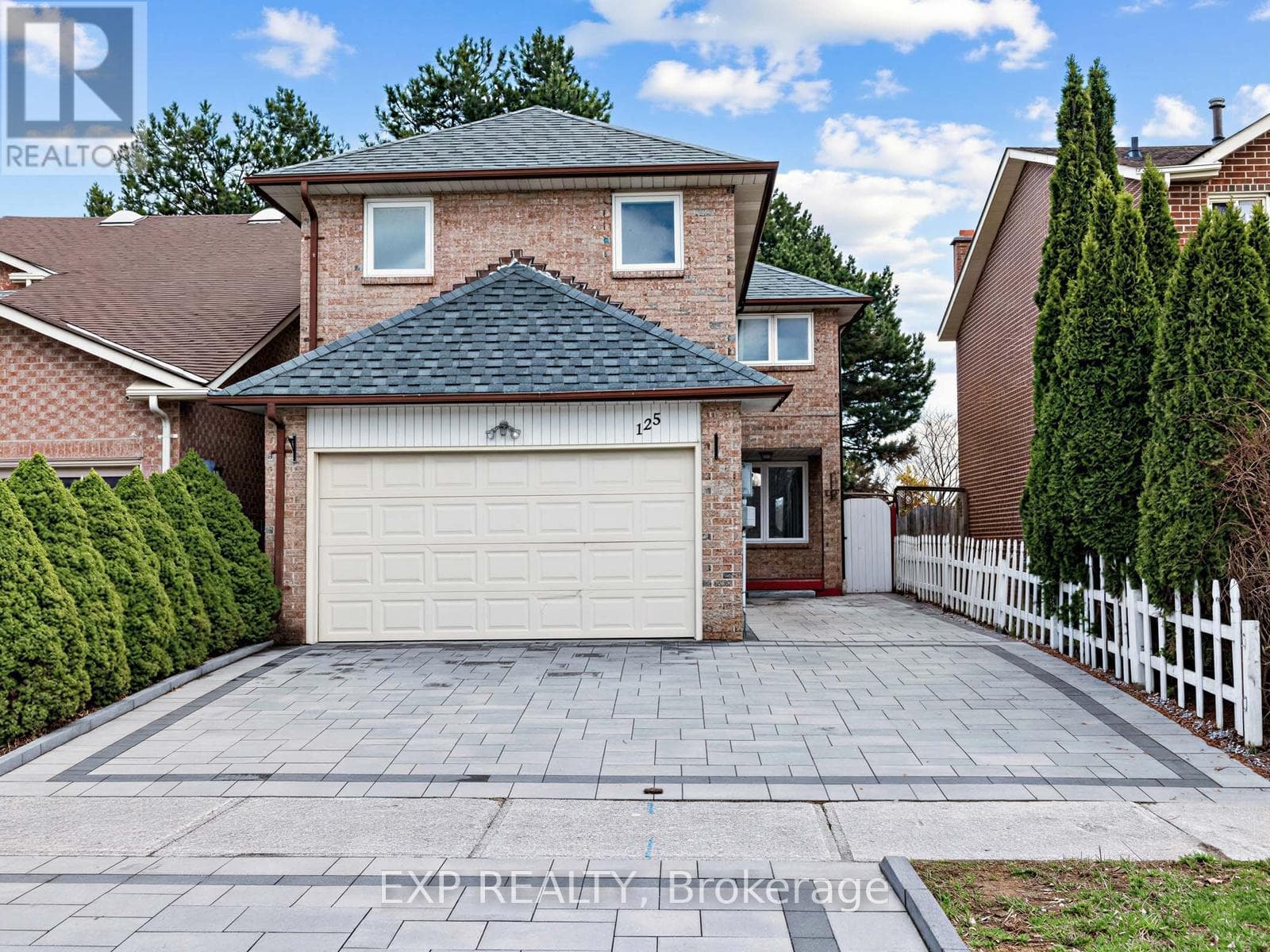 House – 125 GREEN BUSH CRESCENT, Vaughan – photo 1