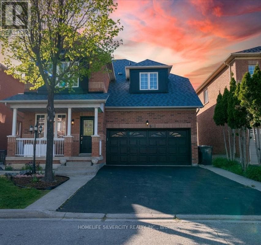 House – 6 BENTGRASS LANE, Brampton – photo 1