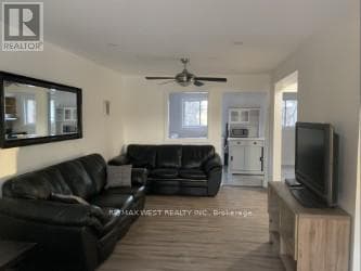 Row / Townhouse – 14 - 3100 KINGSTON ROAD, Toronto – photo 1