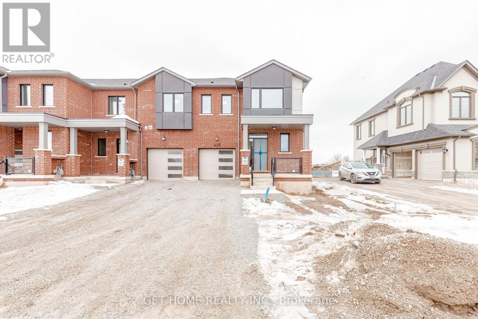 Row / Townhouse – 435 GORDON KRANTZ AVENUE, Milton – photo 1