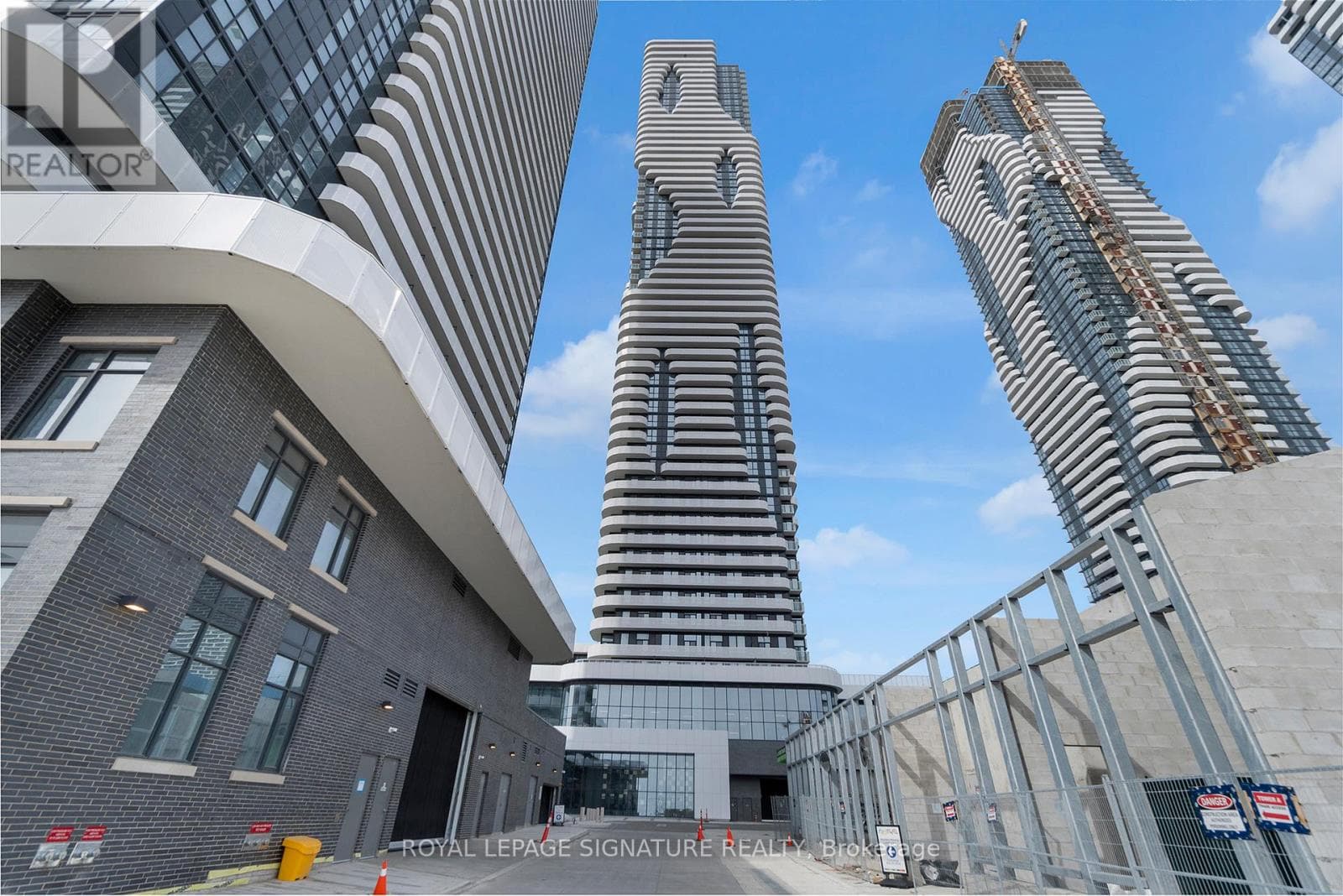 Apartment – 3210 - 225 COMMERCE STREET, Vaughan – photo 1