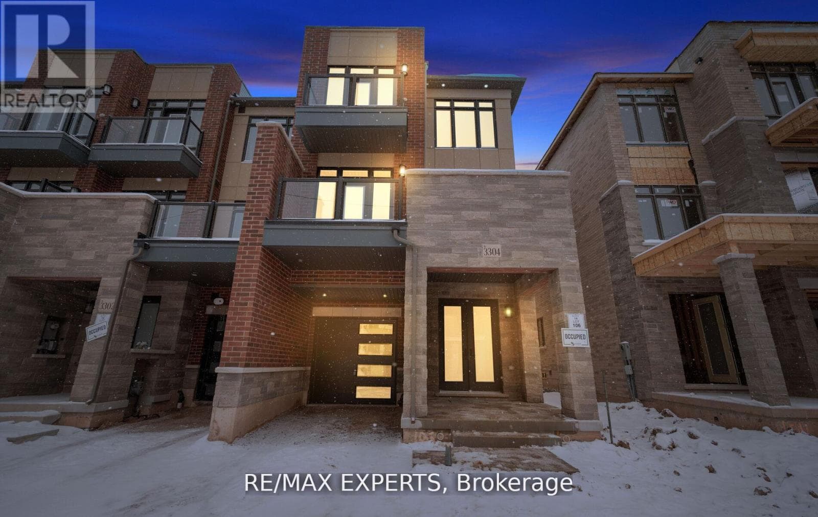 Row / Townhouse – 3304 AZAM WAY, Oakville