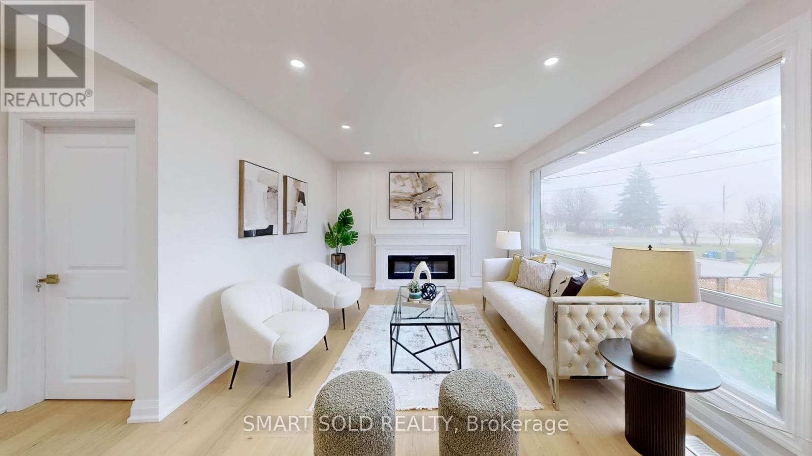 House – 439 FERNLEIGH CIRCLE N, Richmond Hill – photo 1