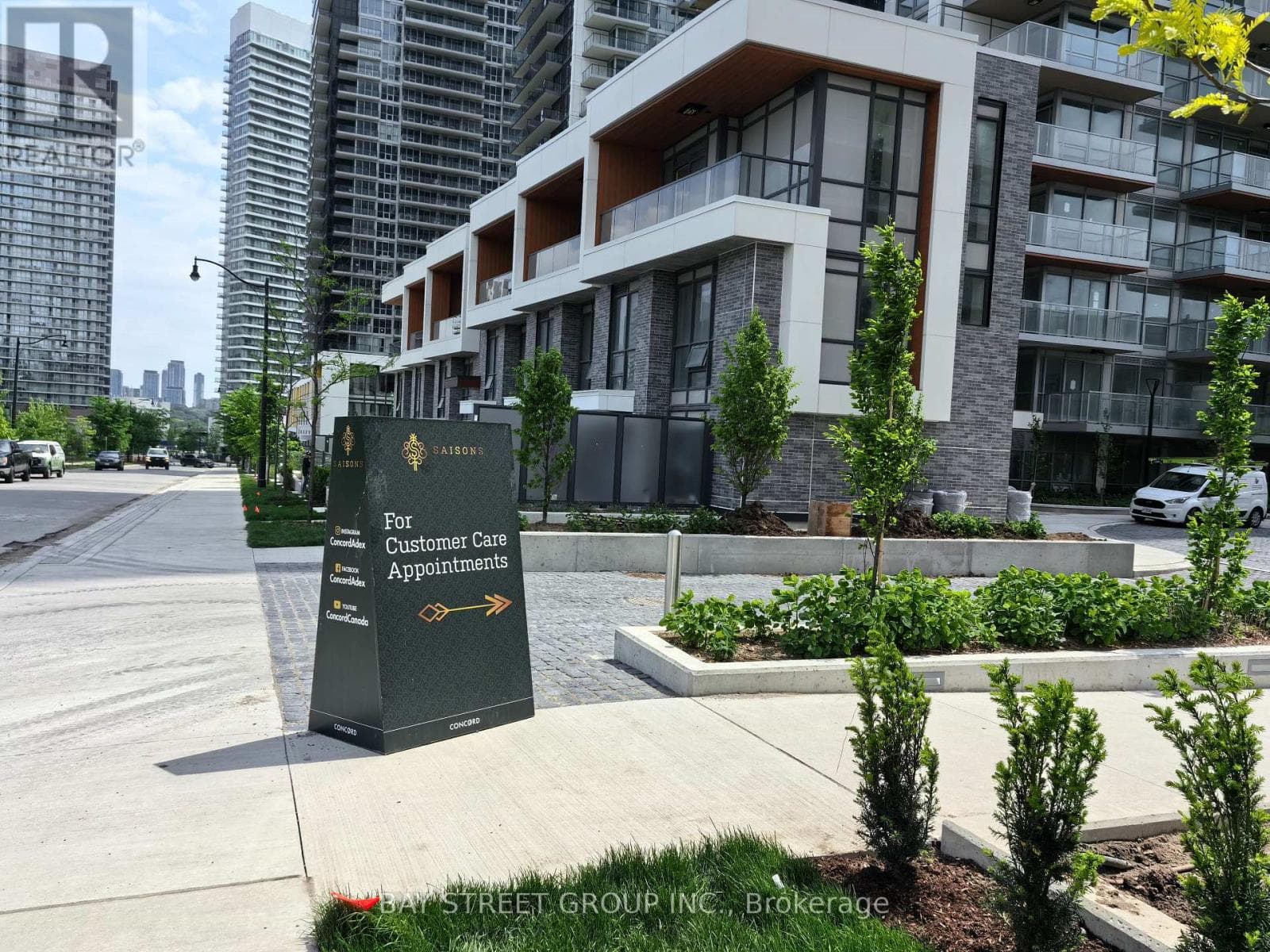 Apartment – 2702 - 27 MCMAHON DRIVE S, Toronto – photo 1